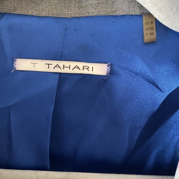 T Tahari blazer • Womens size 8 - Picture 6 of 6